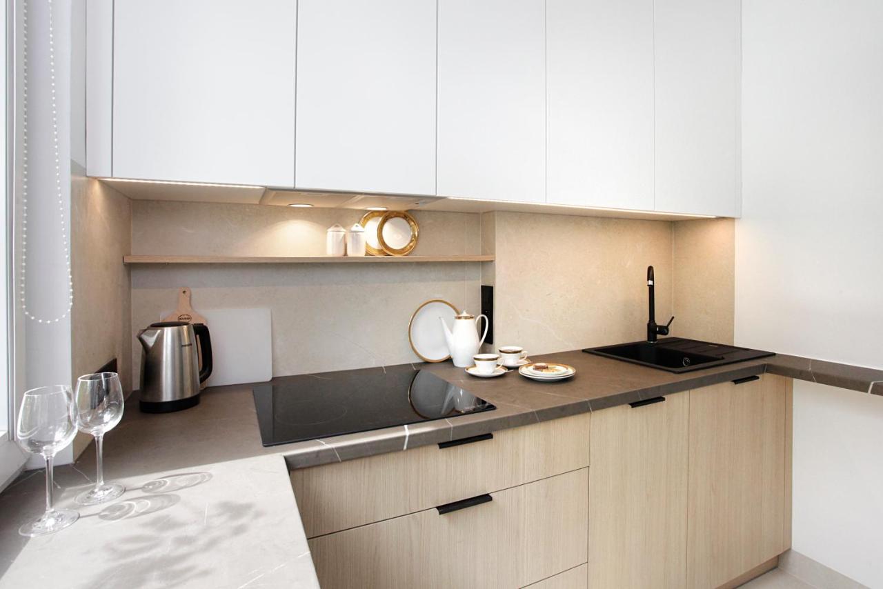 Ada Apartment *